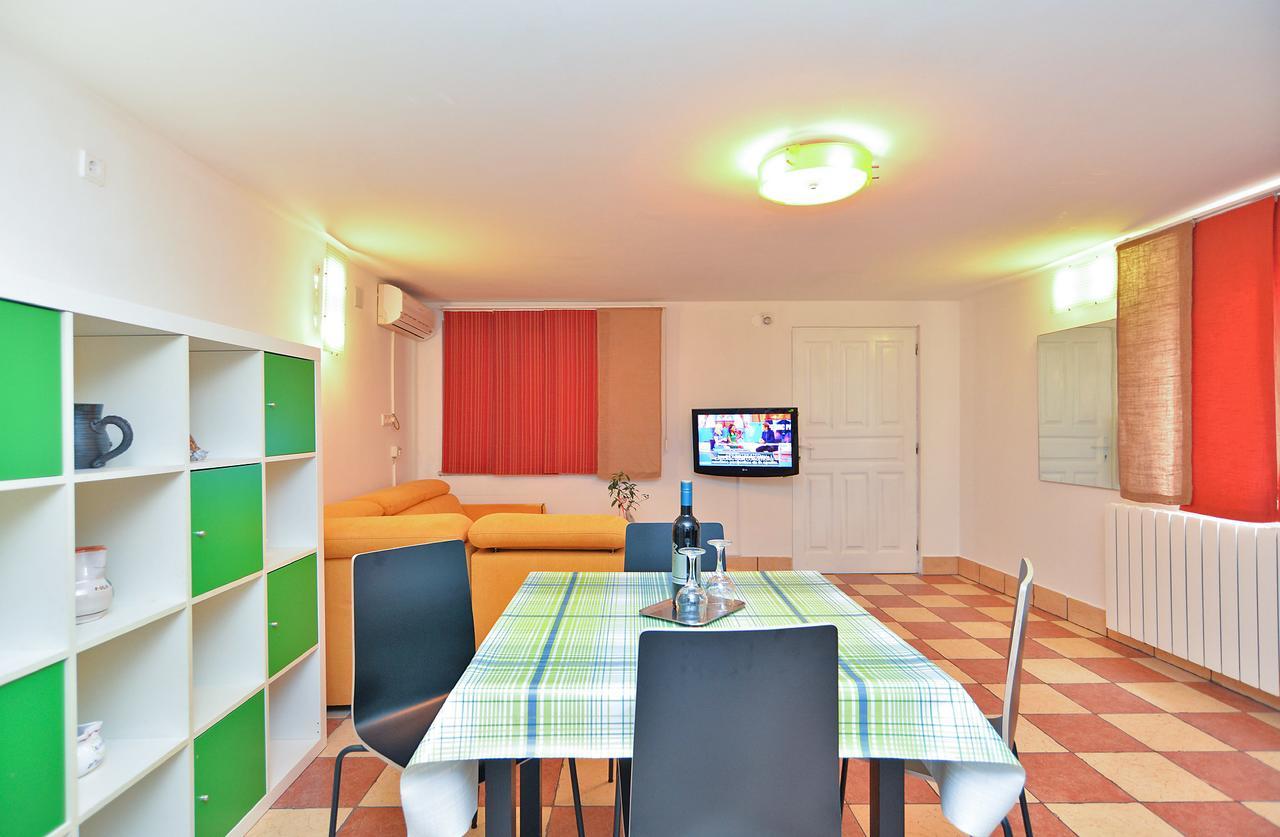פאז'אנה Apartments Dragica 929 מראה חיצוני תמונה